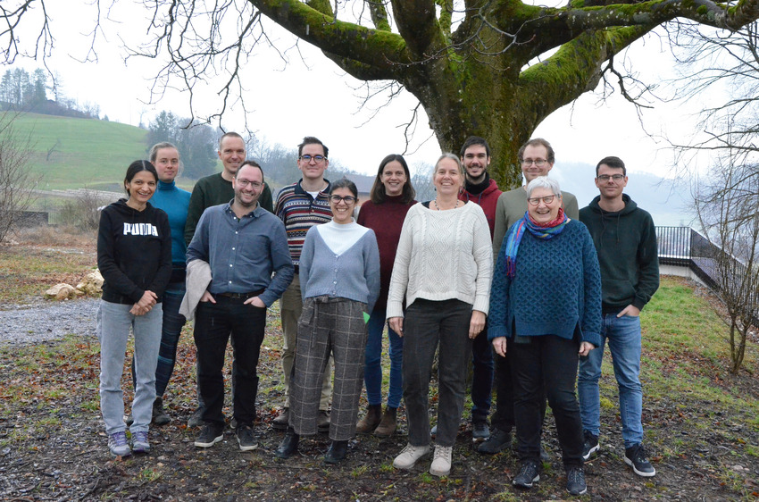 From left to right: Rajwinder Riar, Johanna Würtz,  Valentin Gfeller, Leone Ferrari, Andràs Paty, Mariateresa Lazzaro, Seraina Vonzun, Christine Arncken, Ignacio Romero, Michael Schneider, Monika Messmer, Florian Tröber